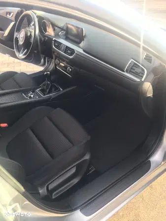 Mazda 6 - 11