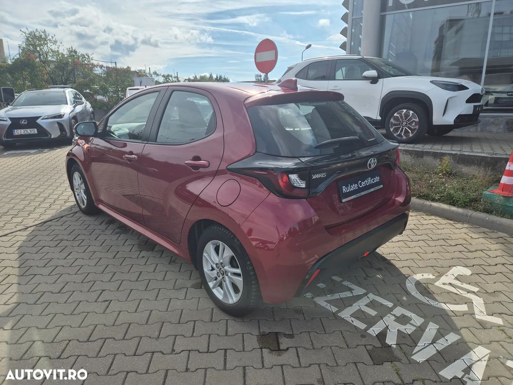 Toyota Yaris - 7