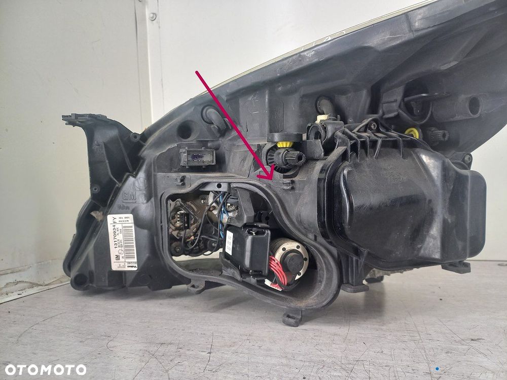 LAMPA PRZÓD PRAWA BIXENON OPEL VECTRA C 13170934 - 6