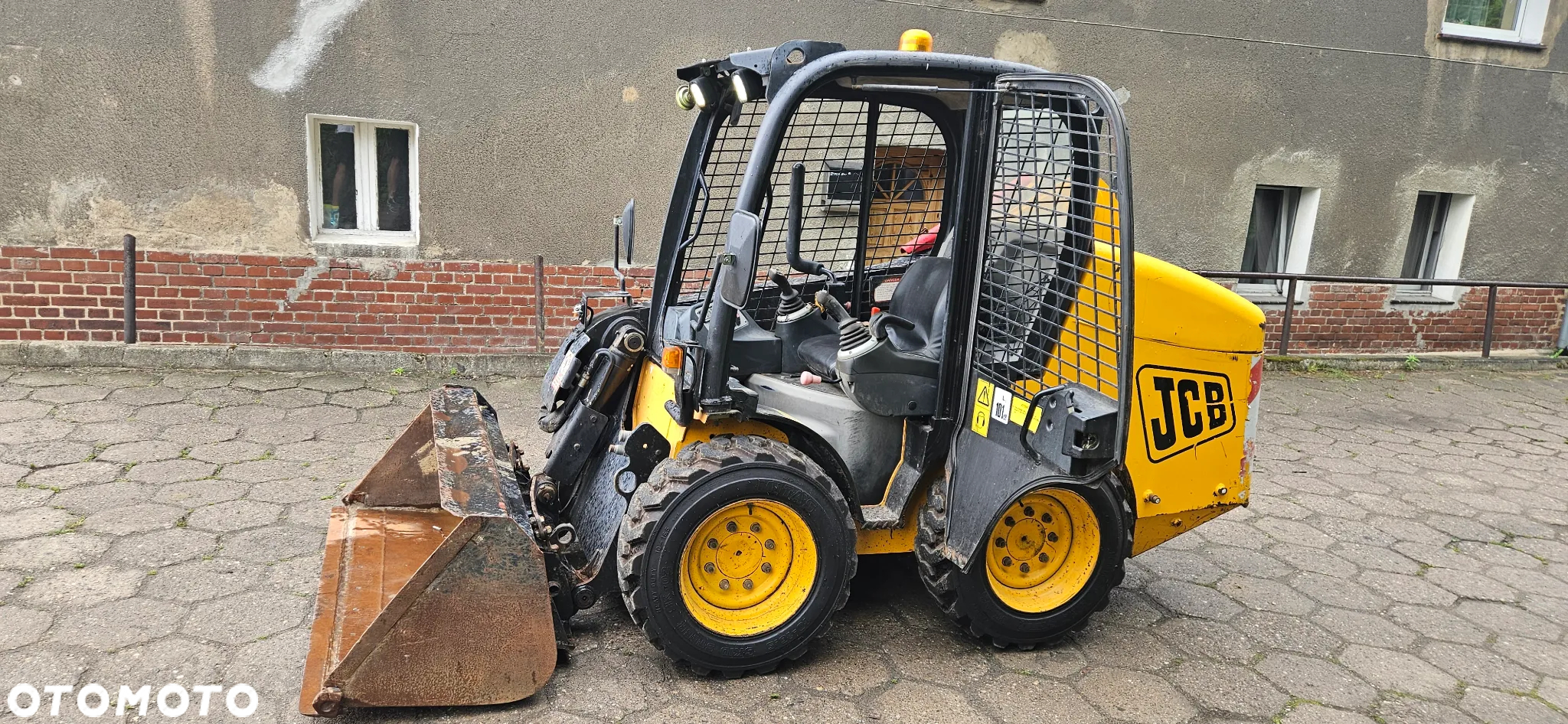 JCB 170 - 7
