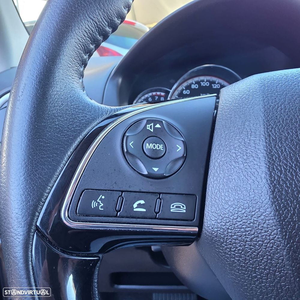 Mitsubishi Space Star 1.2 Intense CVT - 20