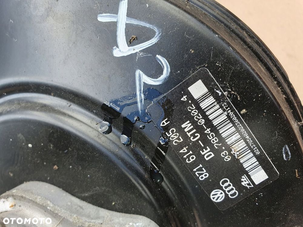 821614205A serwo hamulca Audi a2 - 2