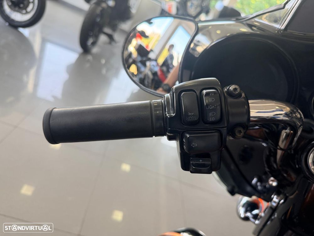 Harley-Davidson Street Glide - 6