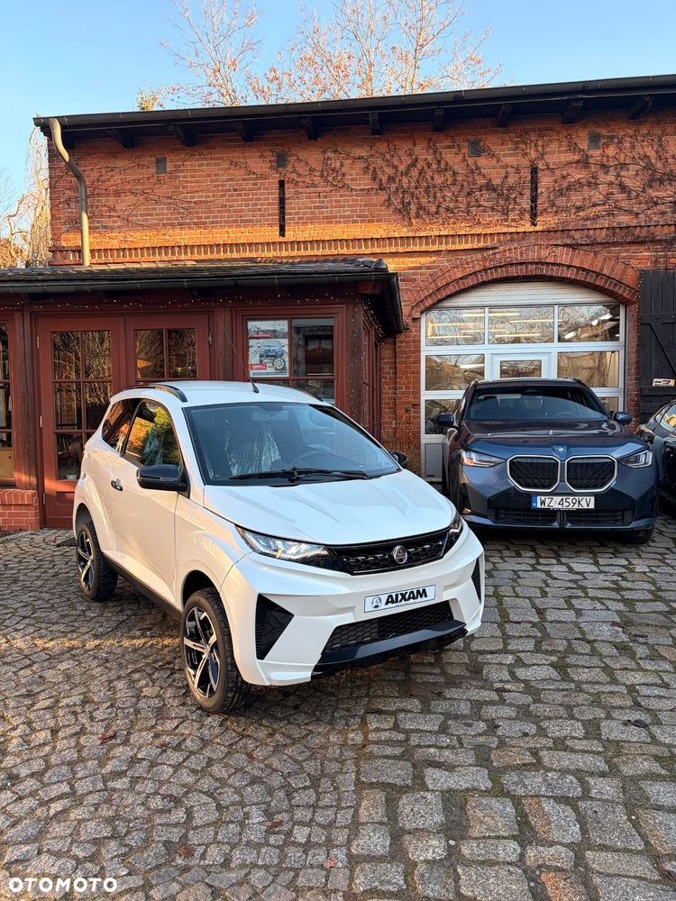 Aixam Crossover - 10