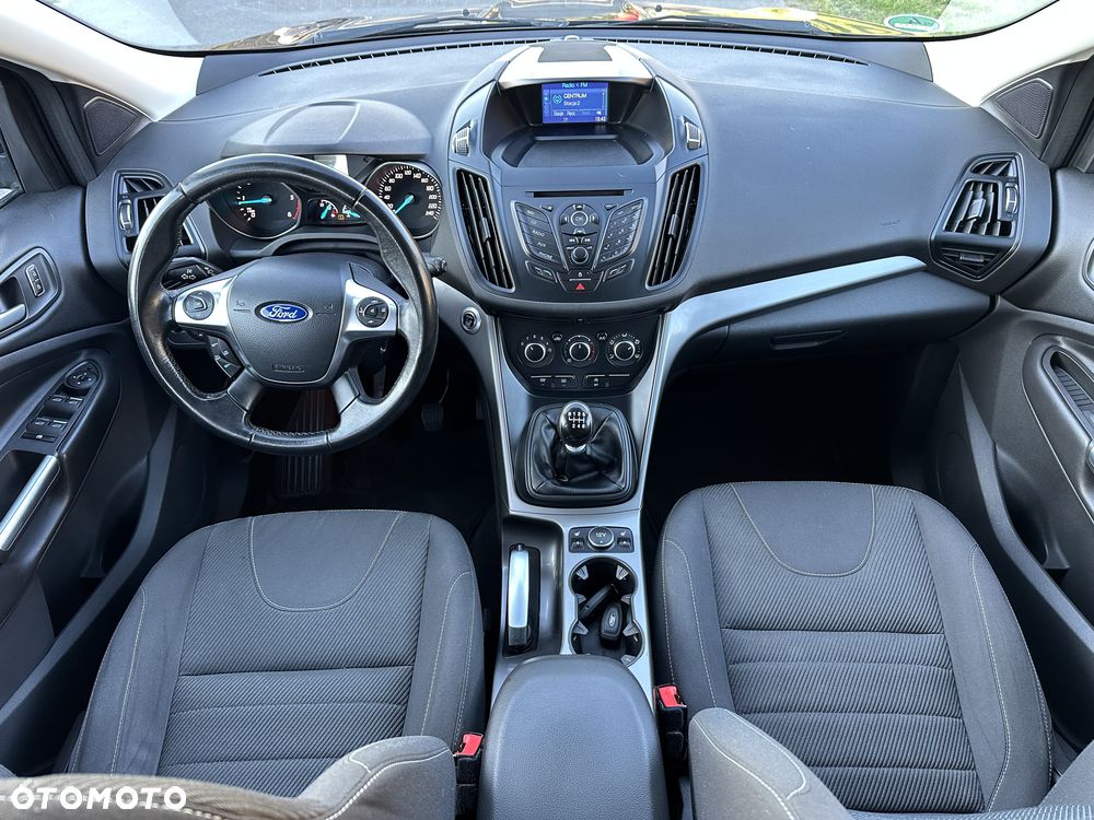 Ford Kuga 2.0 TDCi 2x4 Titanium - 19