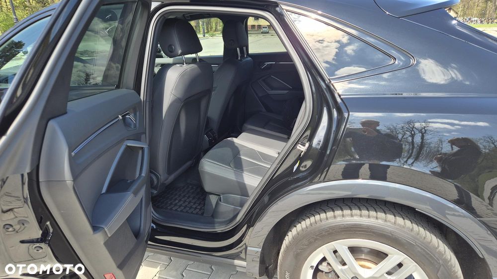 Audi Q3 Sportback 40 TDI Quattro S Line S tronic - 8