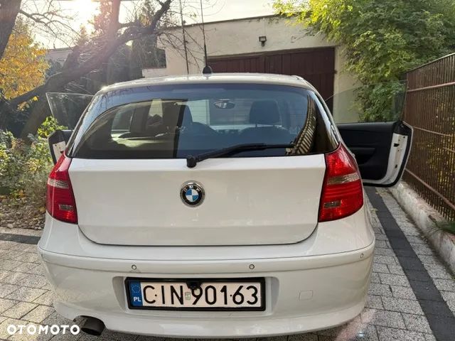 BMW Seria 1 116i - 12