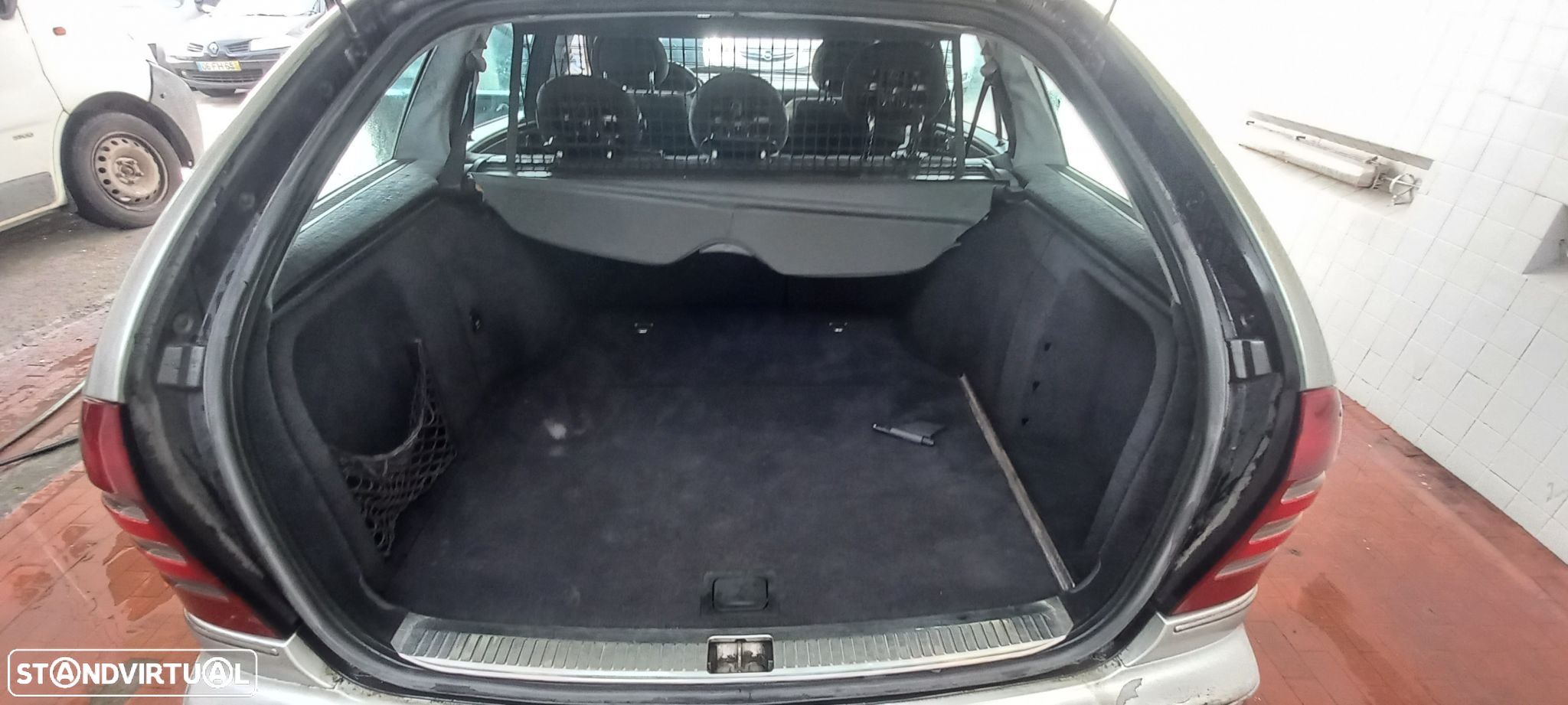 Mercedes-Benz C 220 CDi Avantgarde - 16