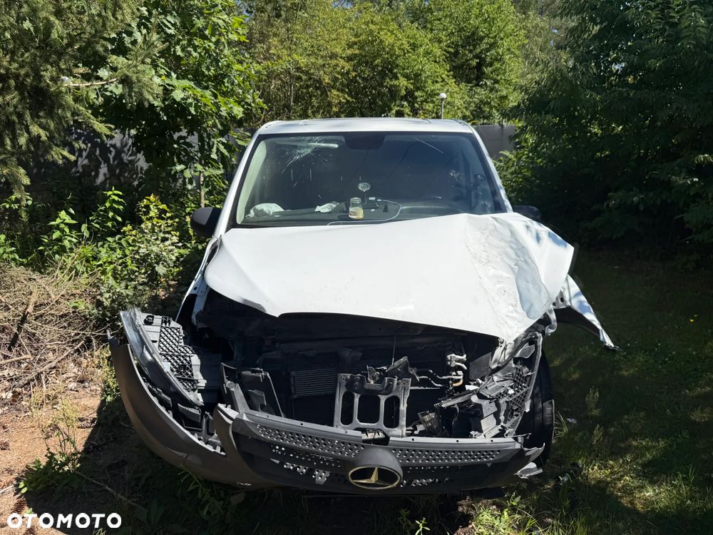Mercedes-Benz Vito - 31