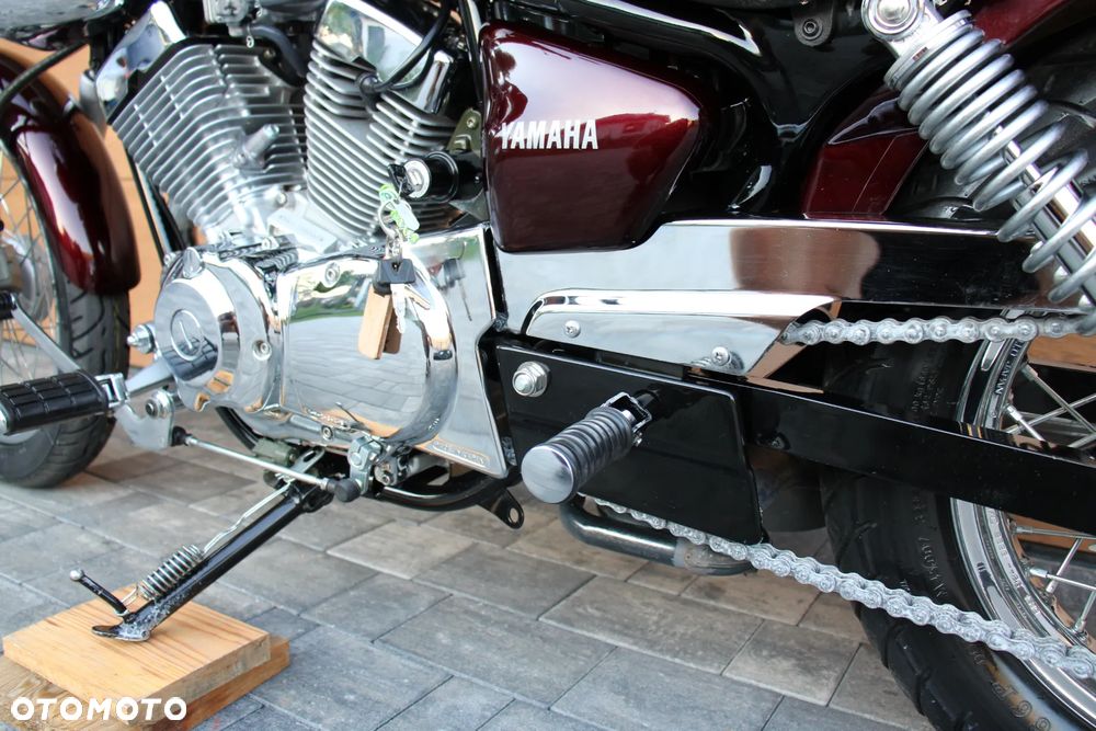 Yamaha XV - 25