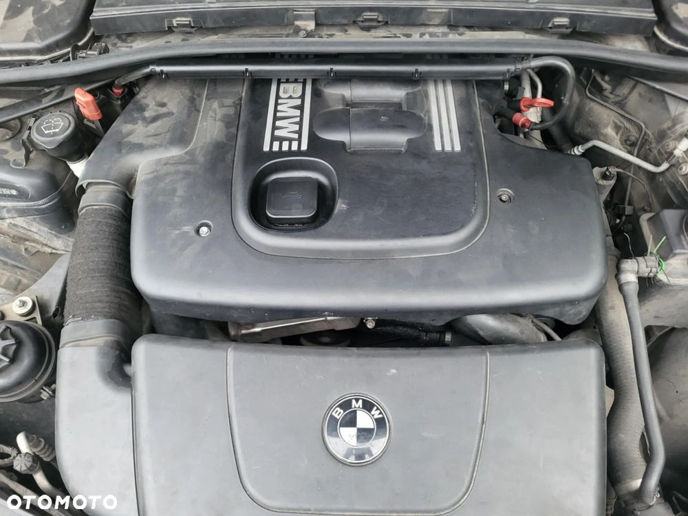 BMW Seria 3 320d - 10