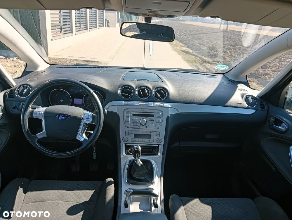 Ford S-Max 2.0 TDCi Ambiente - 13