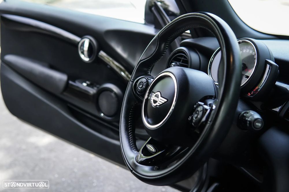 MINI 3 Portas Cooper D - 38