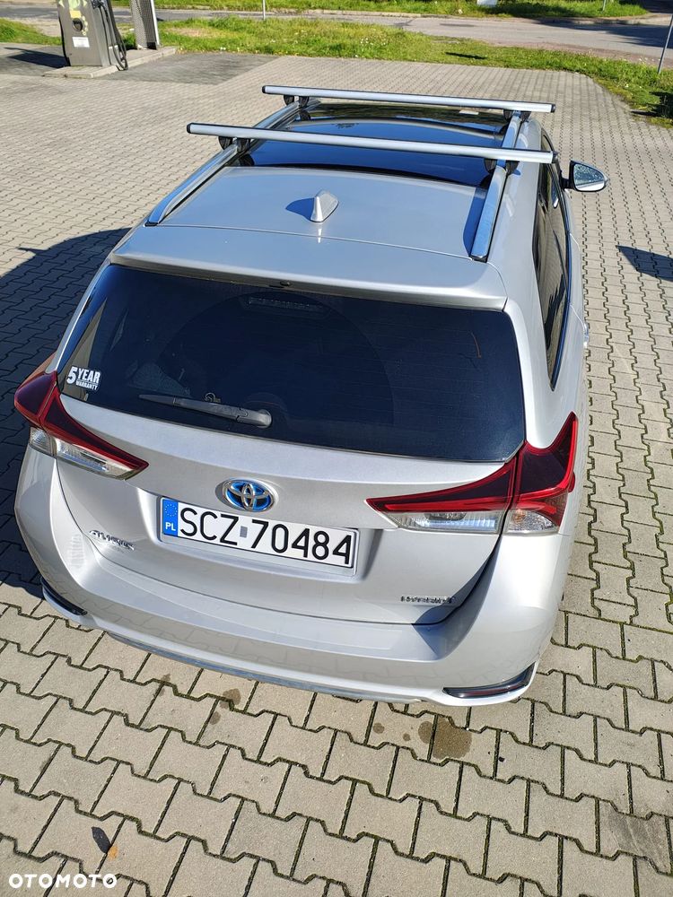 Toyota Auris Hybrid 135 Comfort - 19