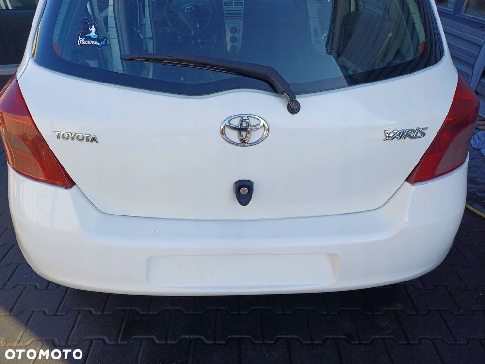 KOMPLETNY TYŁ KLAPA ZDERZAK LAMPA TYŁ TOYOTA YARIS II 068 HB 5D - 3