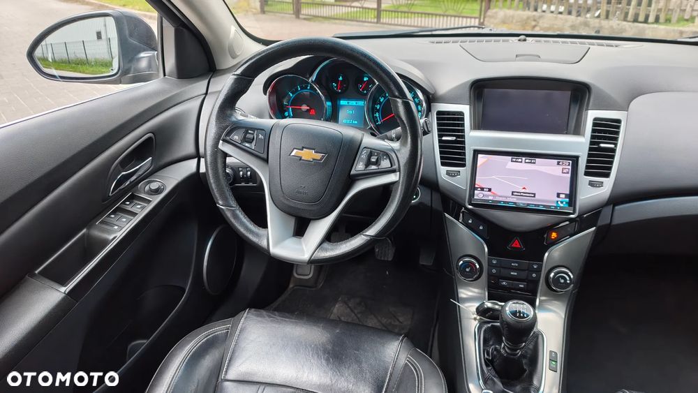 Chevrolet Cruze 1.4T LTZ+ - 21