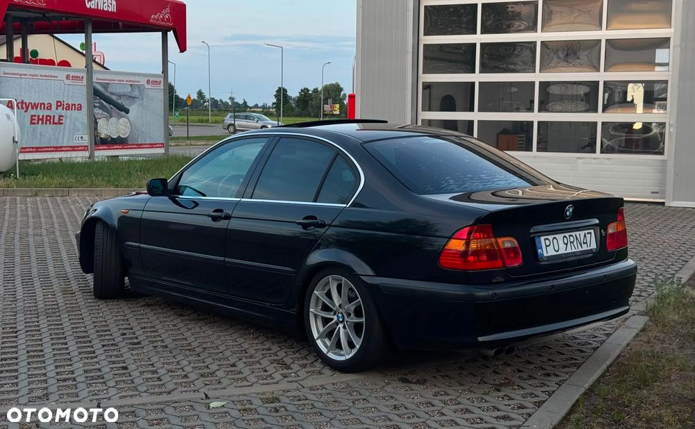 BMW Seria 3 325i - 6