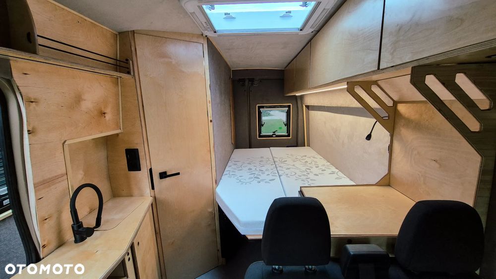 Ford Transit - 17