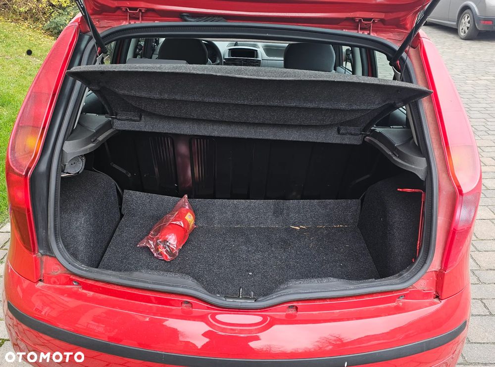 Fiat Punto 1.2 8V Active - 10