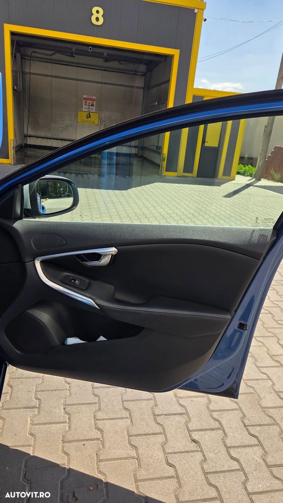 Volvo V40 - 17