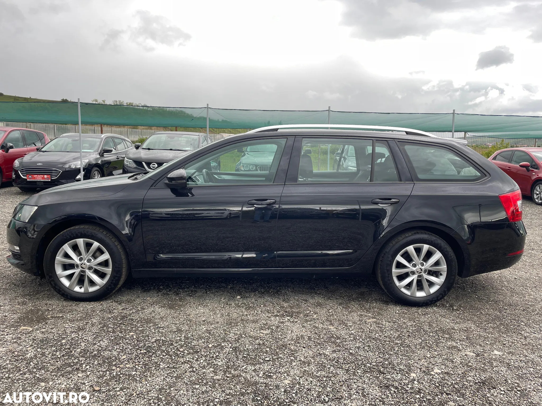 Skoda Octavia Combi Diesel 1.6 TDI Style - 11