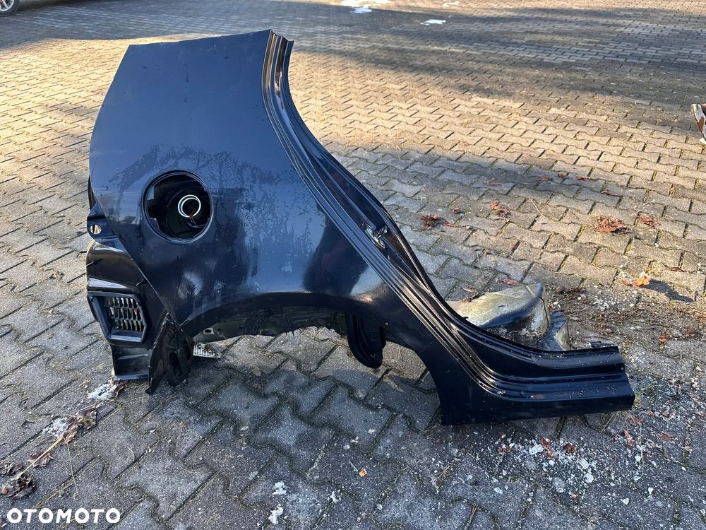 Ćwiartka, błotnik prawy tył VW Golf V 5 5D HB - 1