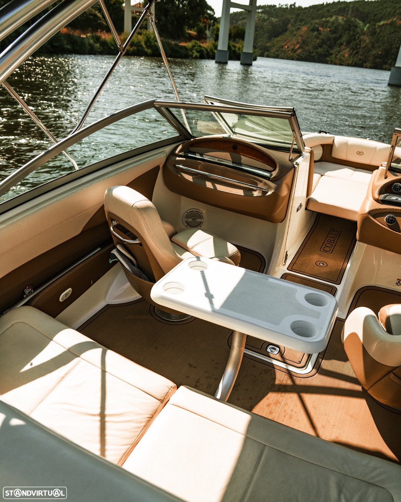 Cobalt Marine 218 - 7