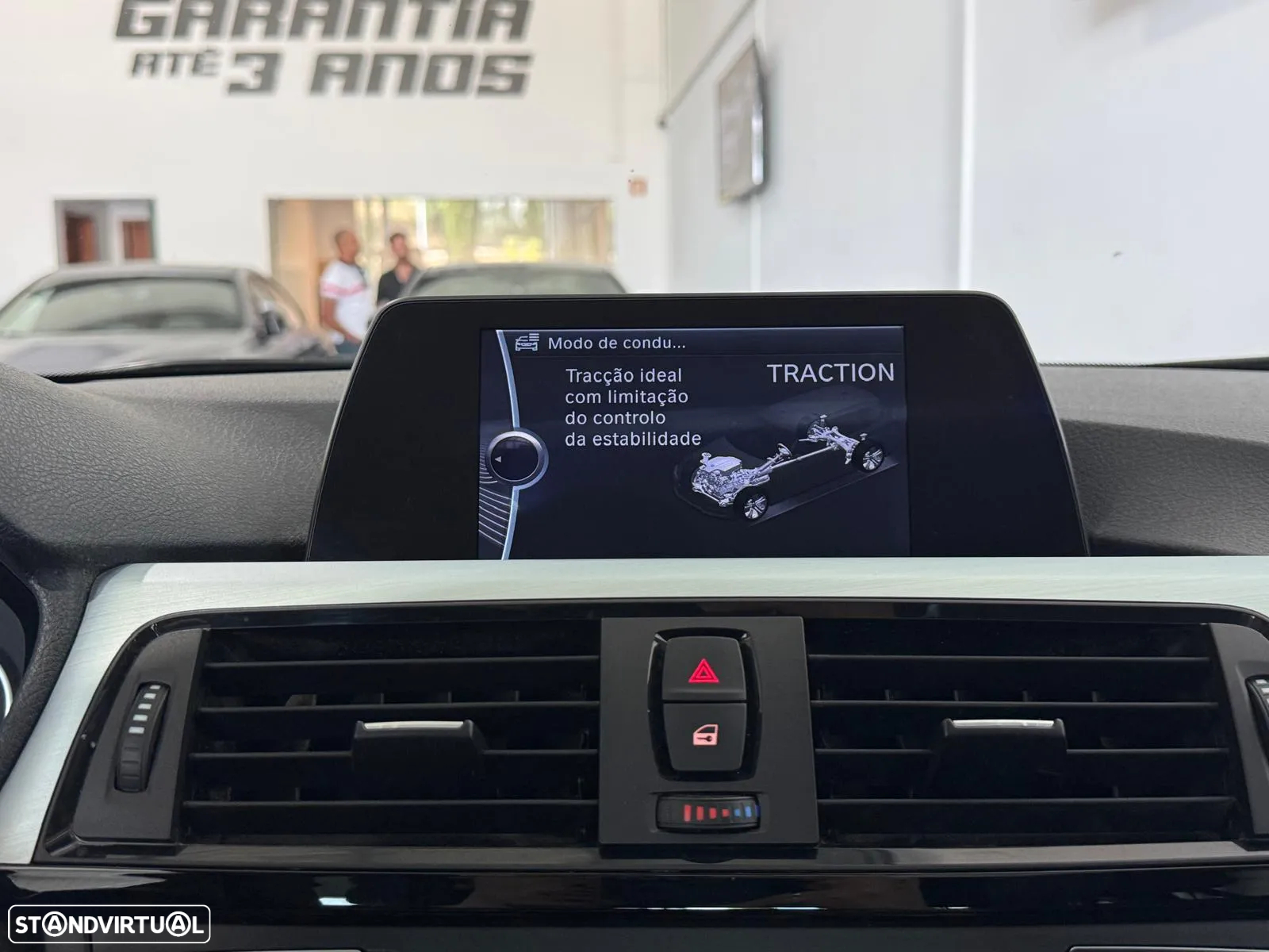BMW 320 d Touring Auto Pack M - 42