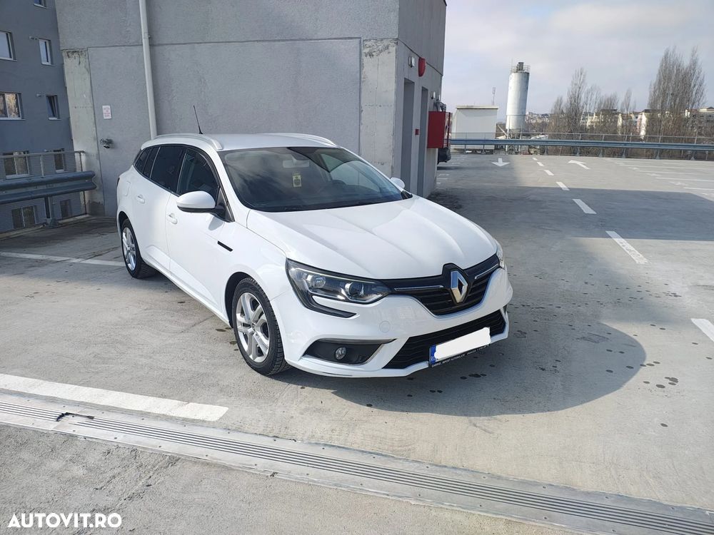 Renault Megane 1.5 dCI Intens - 1