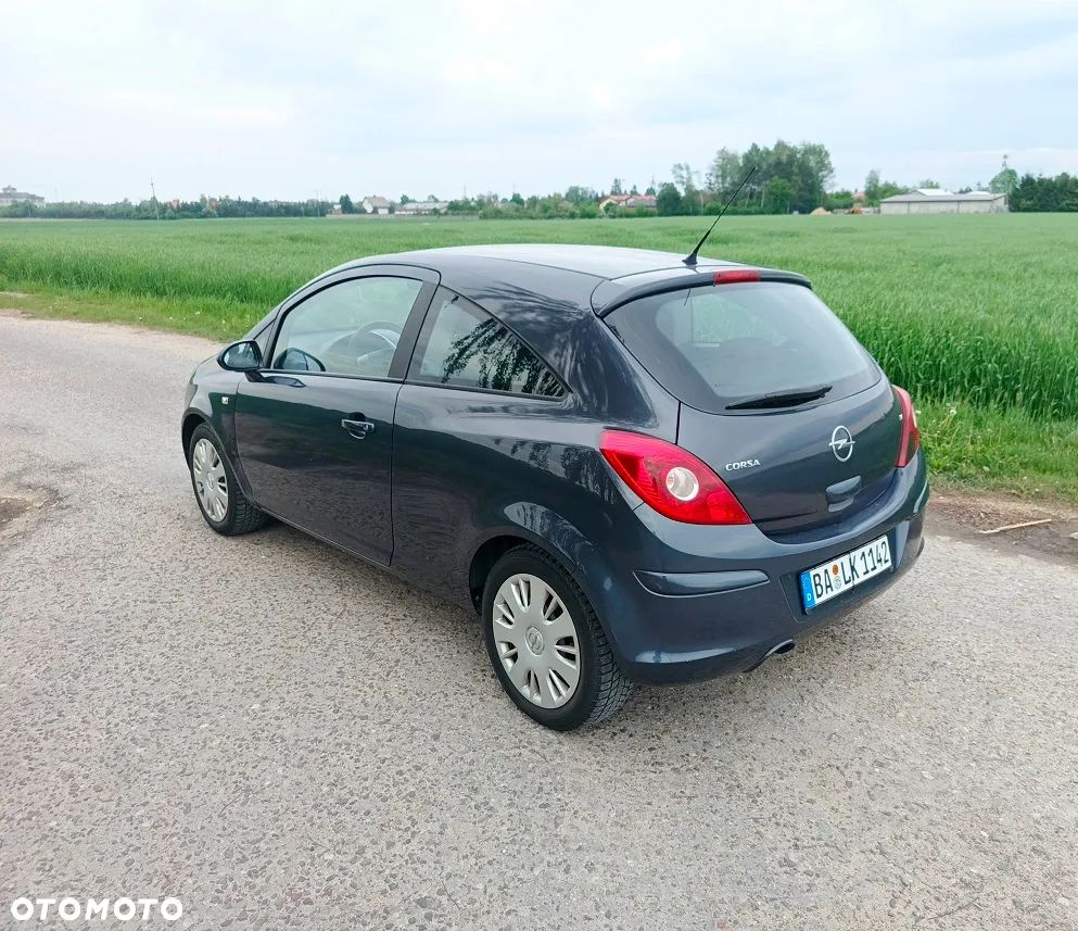 Opel Corsa 1.4 16V Enjoy - 3