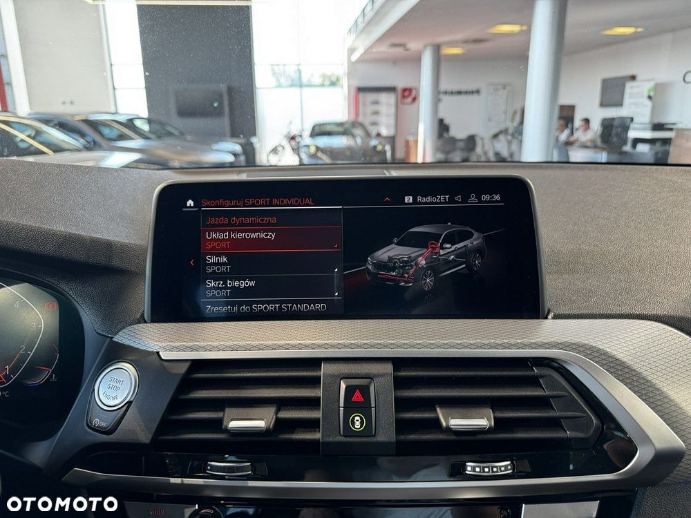 BMW X4 - 33