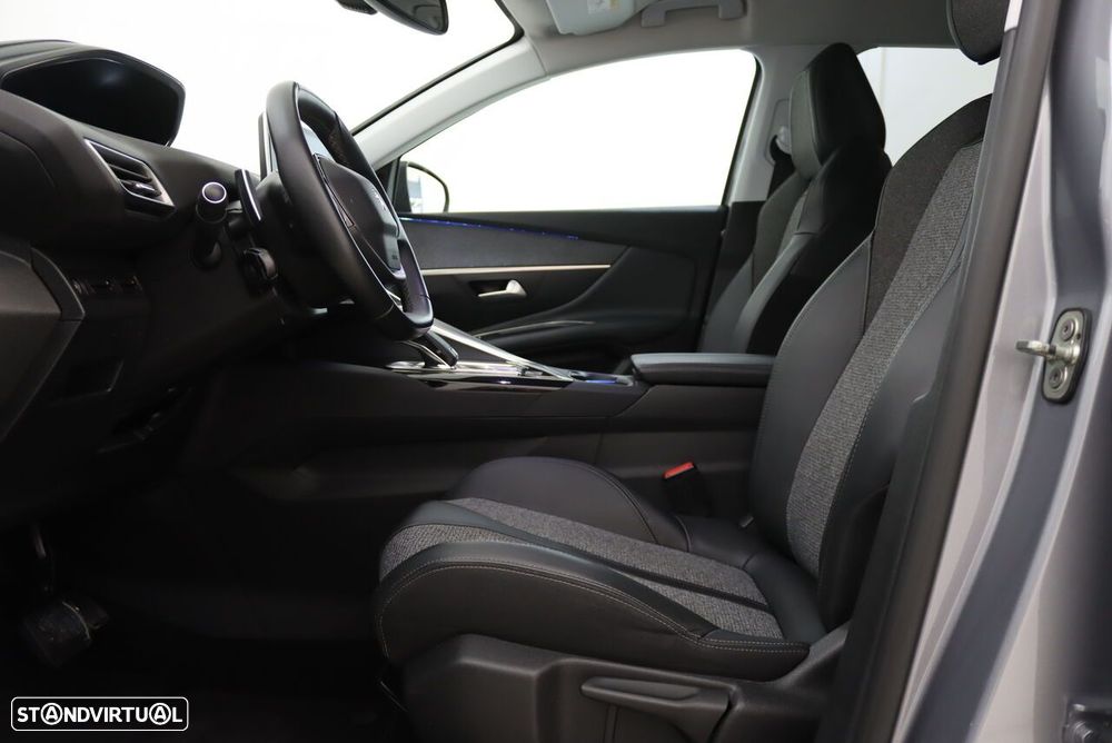 Peugeot 3008 1.5 BlueHDi Allure Pack EAT8 - 4