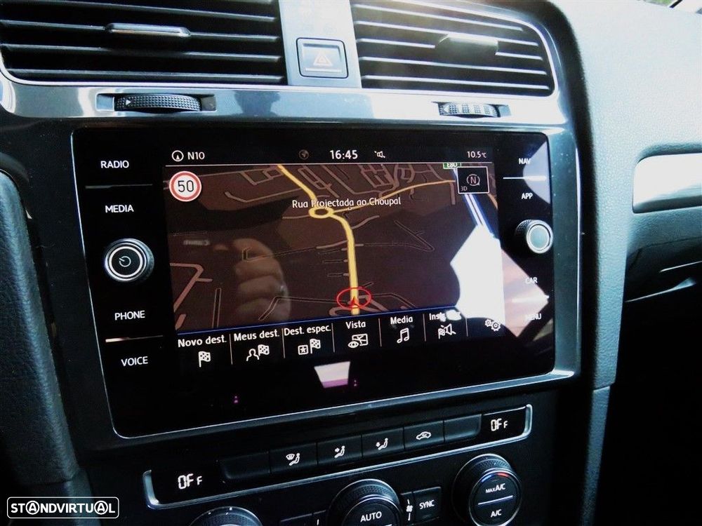 VW Golf Variant 1.6 TDi Confortline - 12