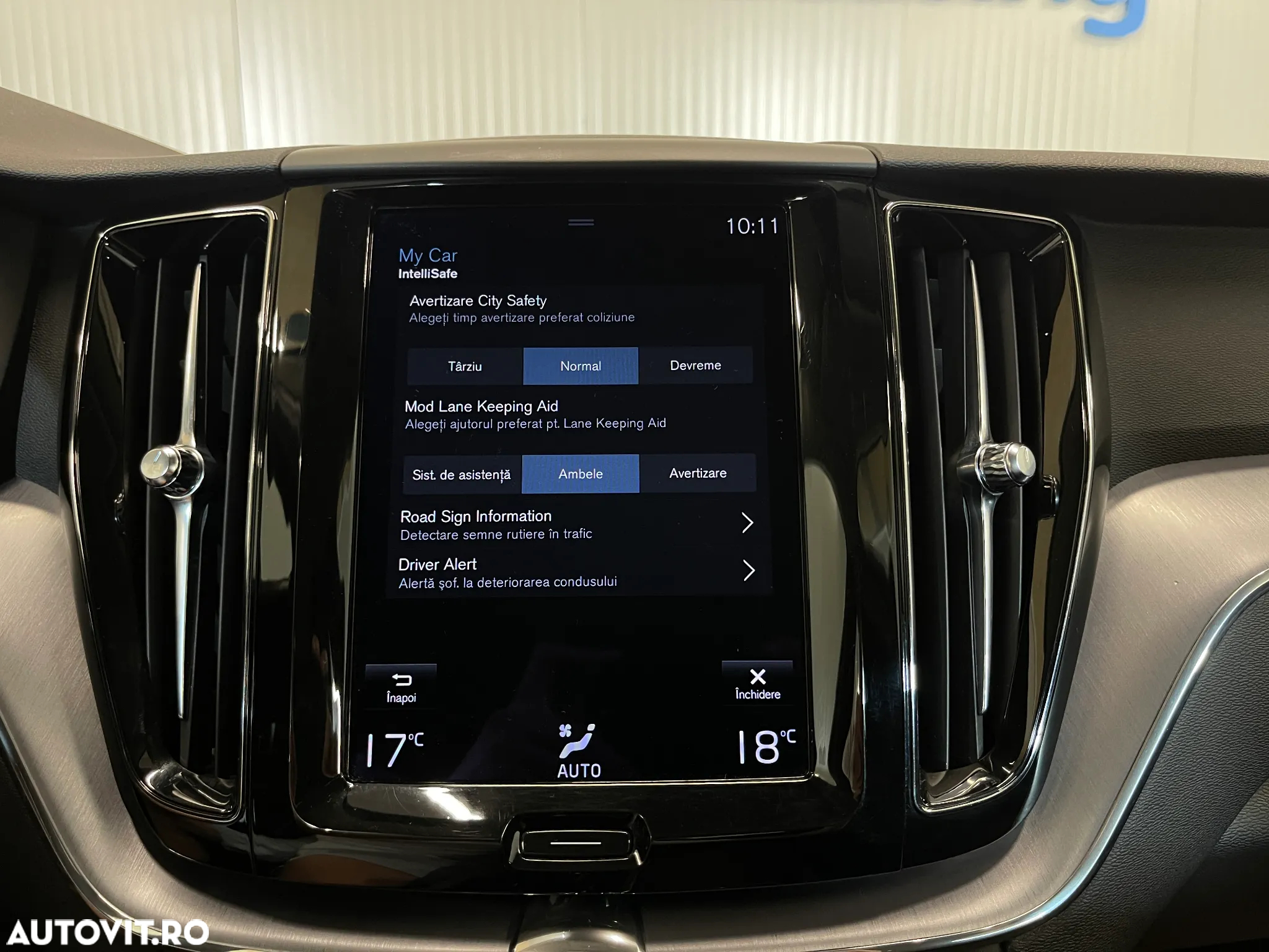 Volvo XC 60 B4 D AWD Geartronic Momentum - 13