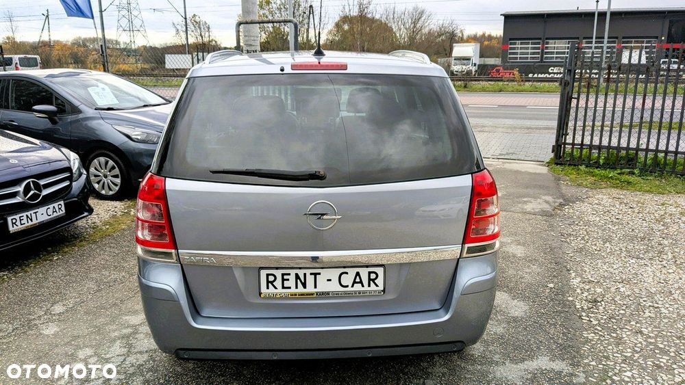 Opel Zafira - 29
