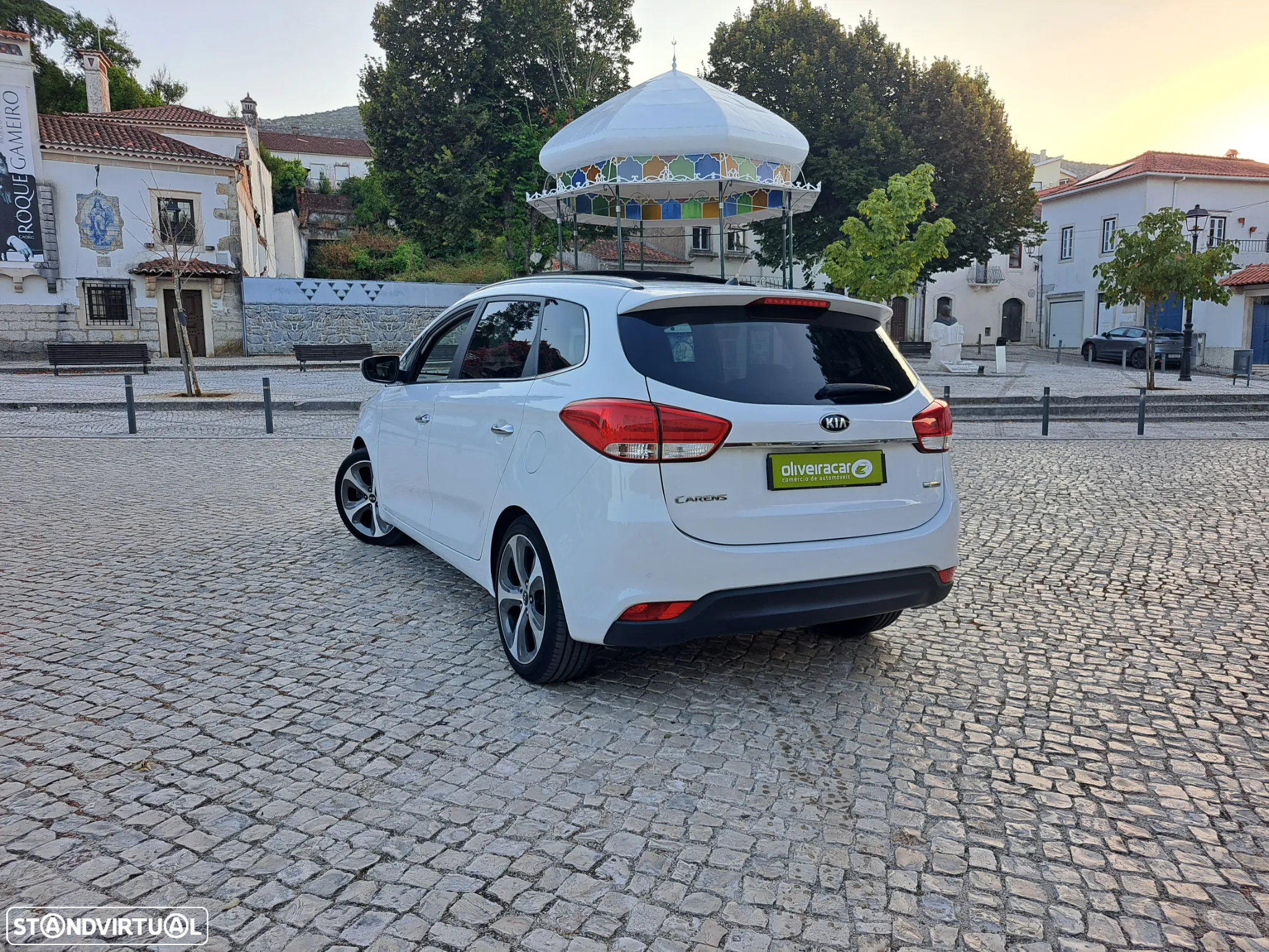 Kia Carens 1.7 CRDi ISG TX - 33