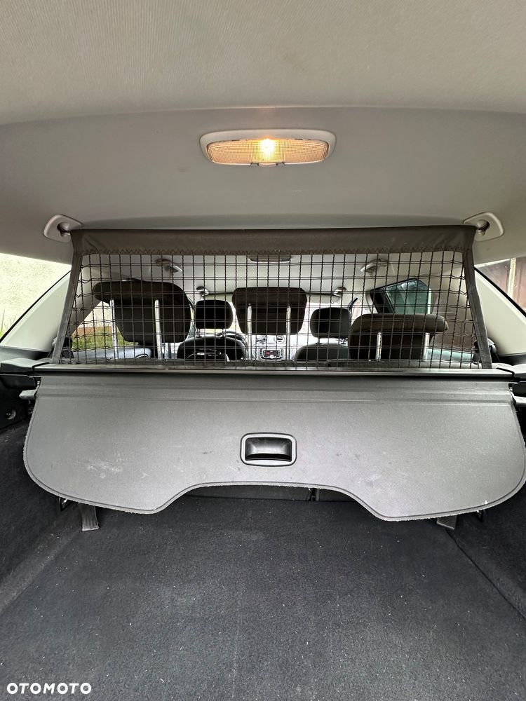 Ford Mondeo 2.0 TDCi Trend - 23