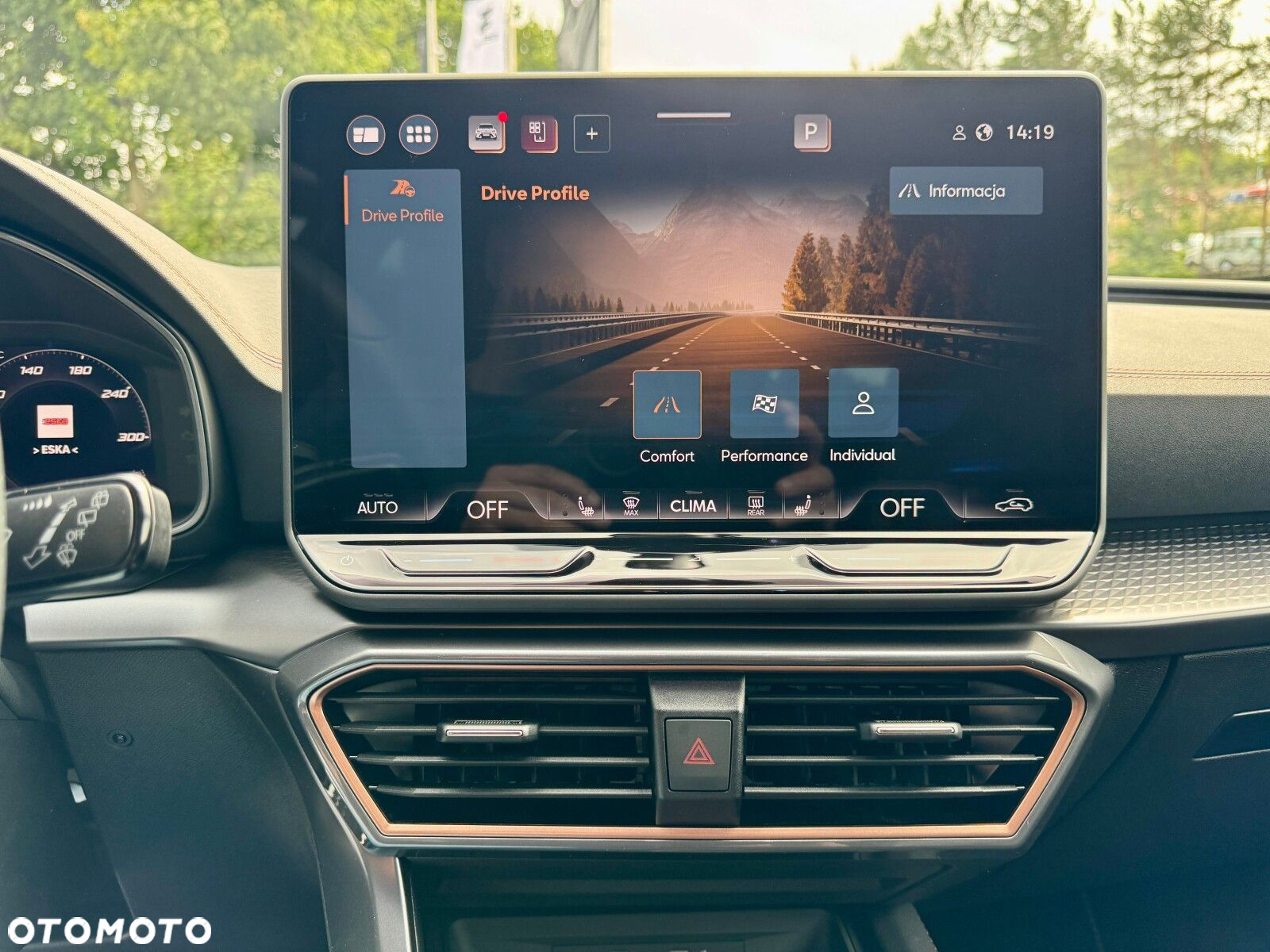 Cupra Formentor 1.5 eTSI mHEV DSG - 35