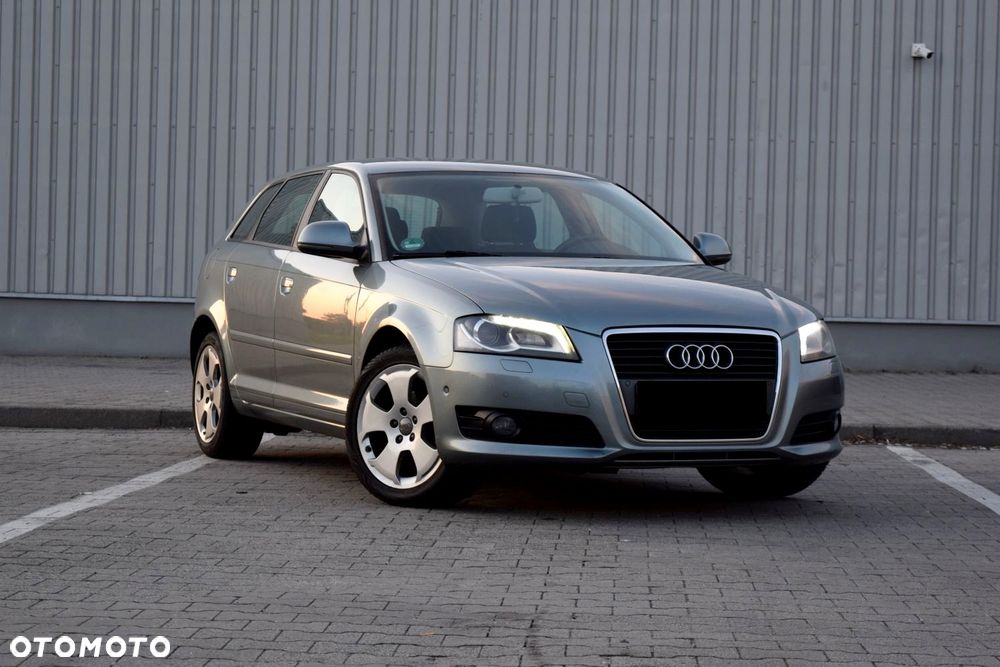 Audi A3 Sportback 1.6 Ambiente - 5