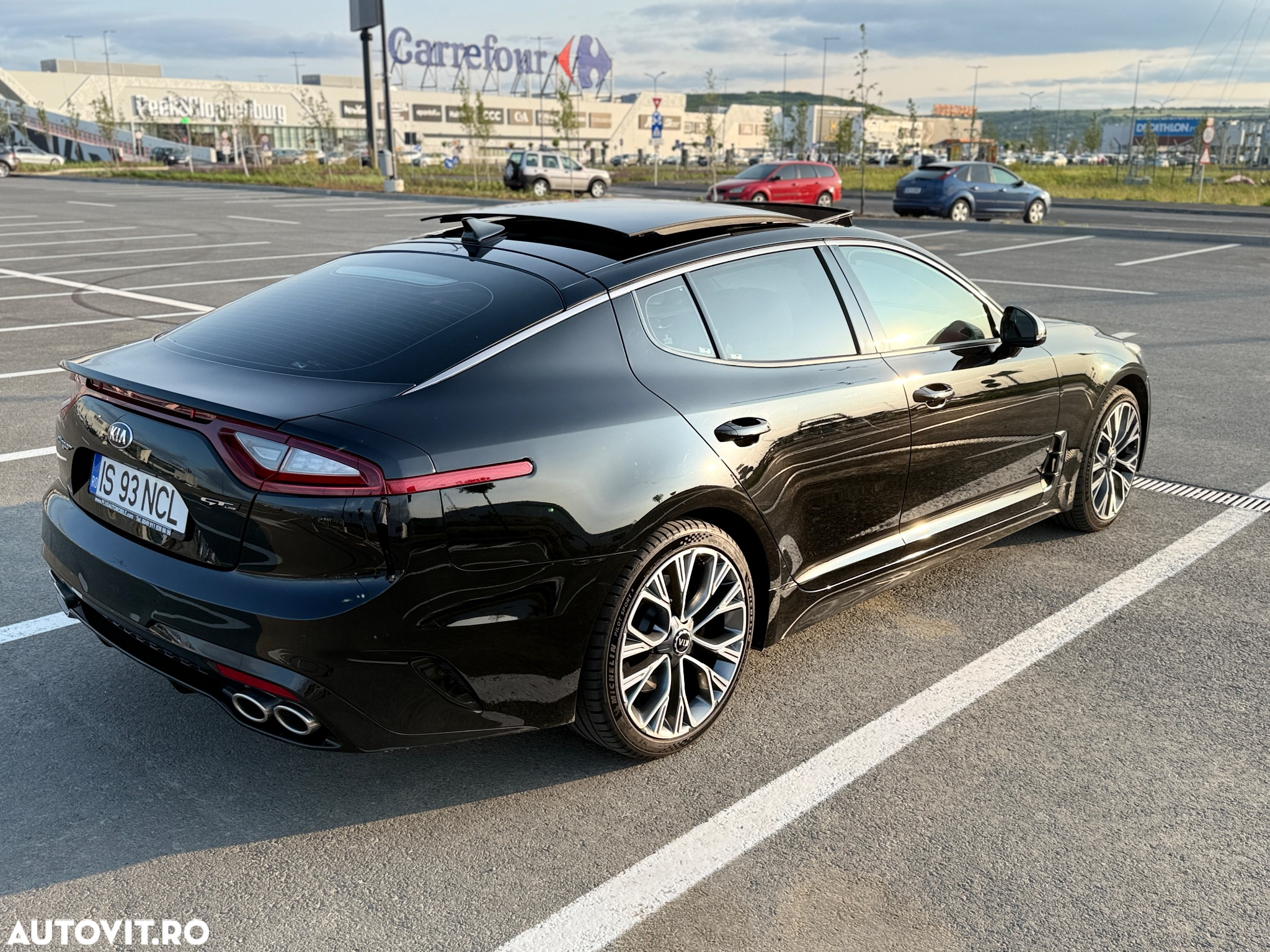 Kia Stinger 2.0 T-GDI OPF GT Line - 17