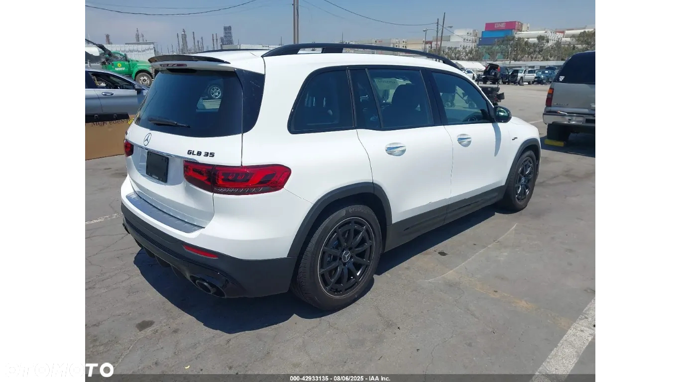 Mercedes-Benz GLB AMG 35 4-Matic - 4