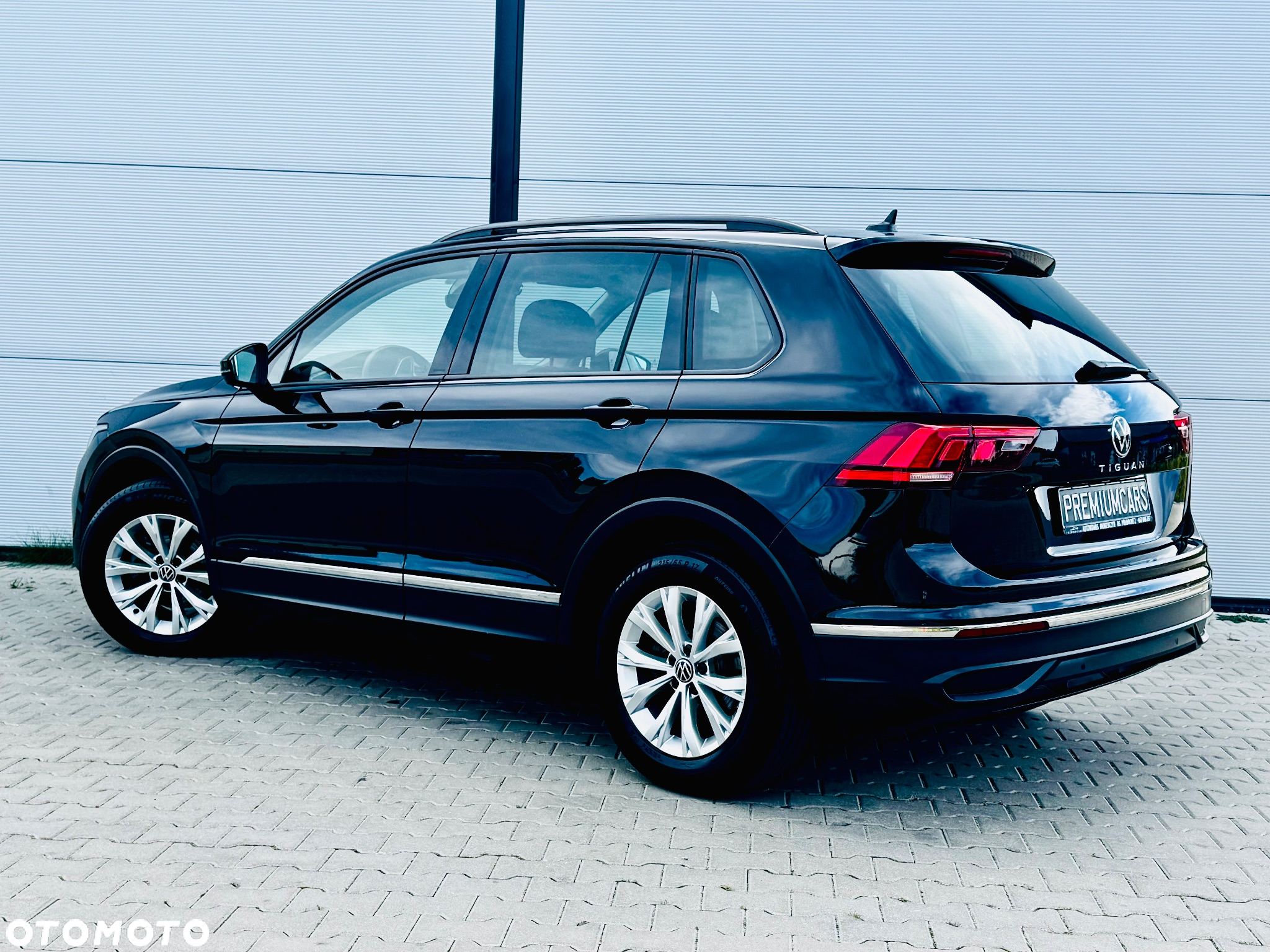 Volkswagen Tiguan - 17