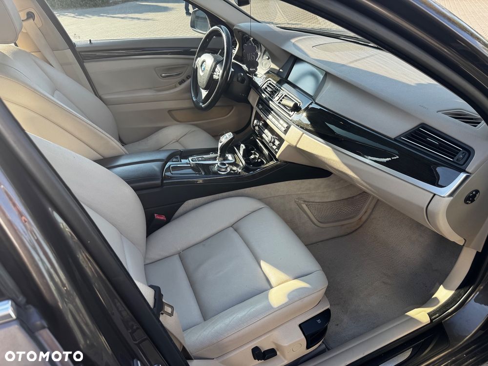BMW Seria 5 - 12