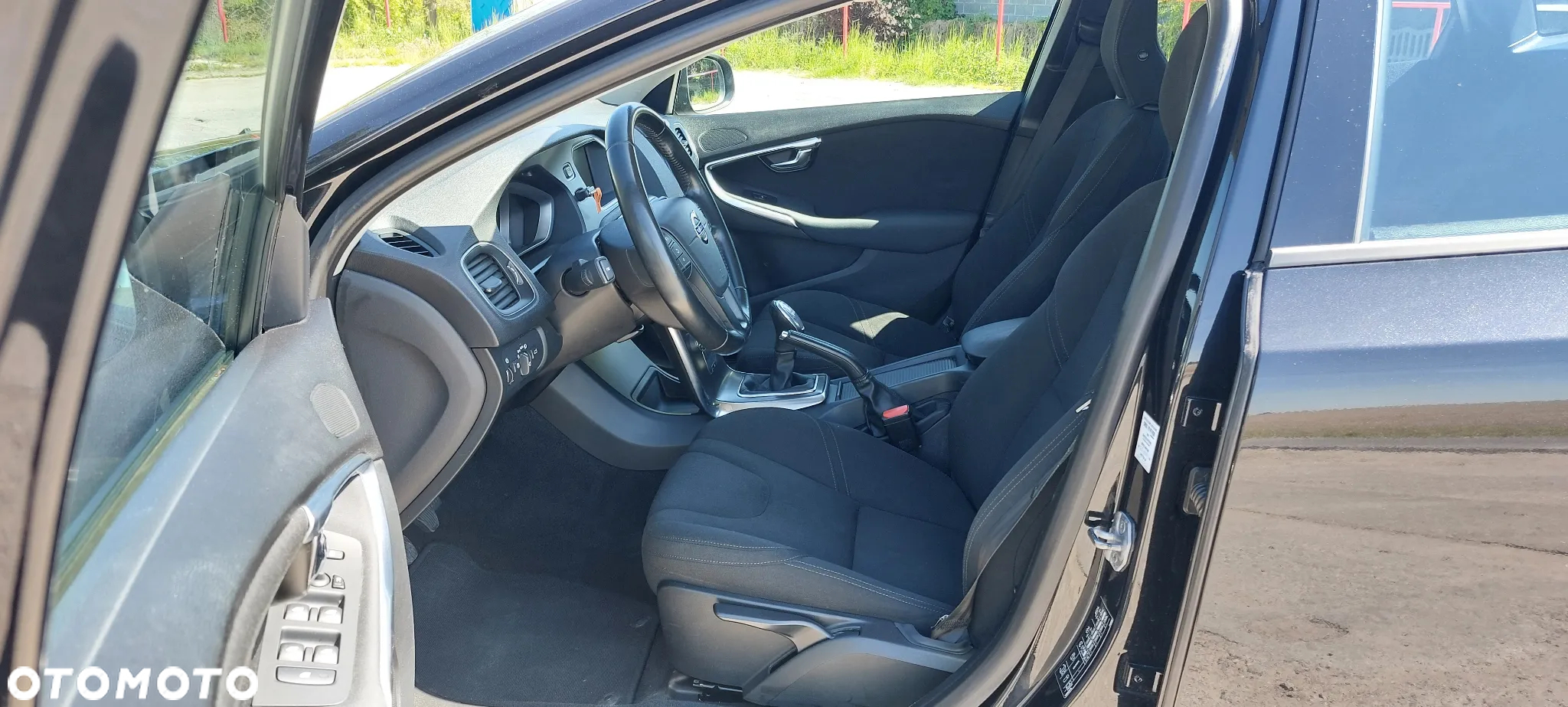 Volvo V40 D2 Kinetic - 14