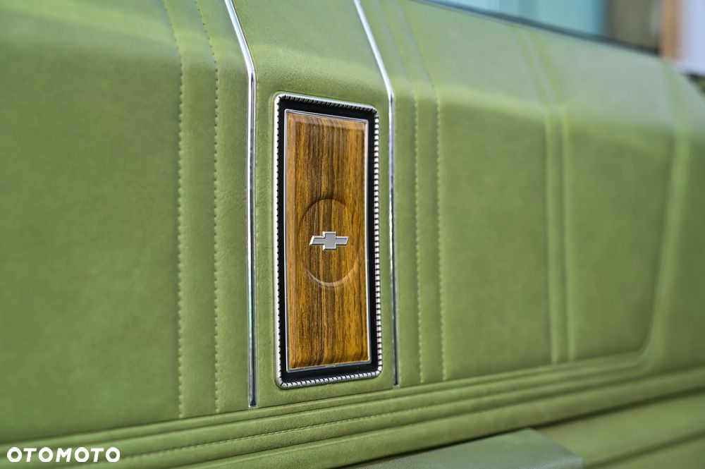 Chevrolet Impala - 19