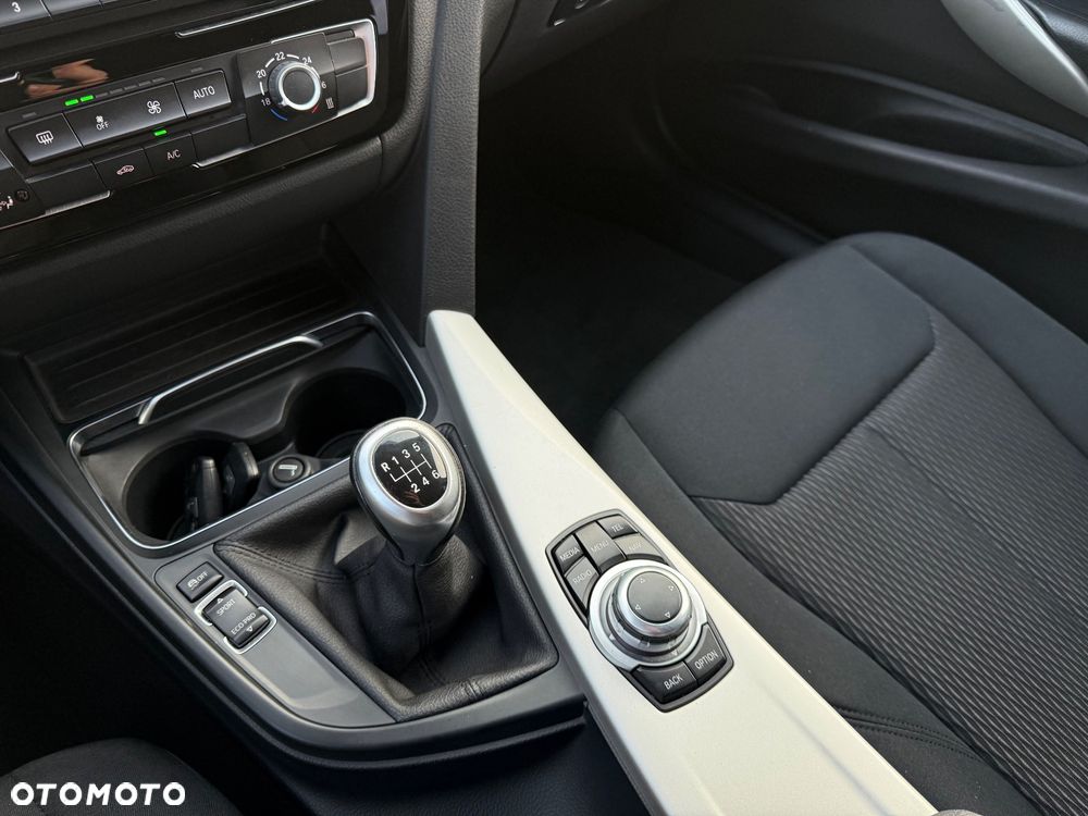 BMW Seria 3 316d - 12