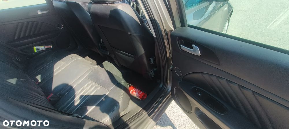 Alfa Romeo 159 1.9 JTDM 8V DPF Distinctive - 21