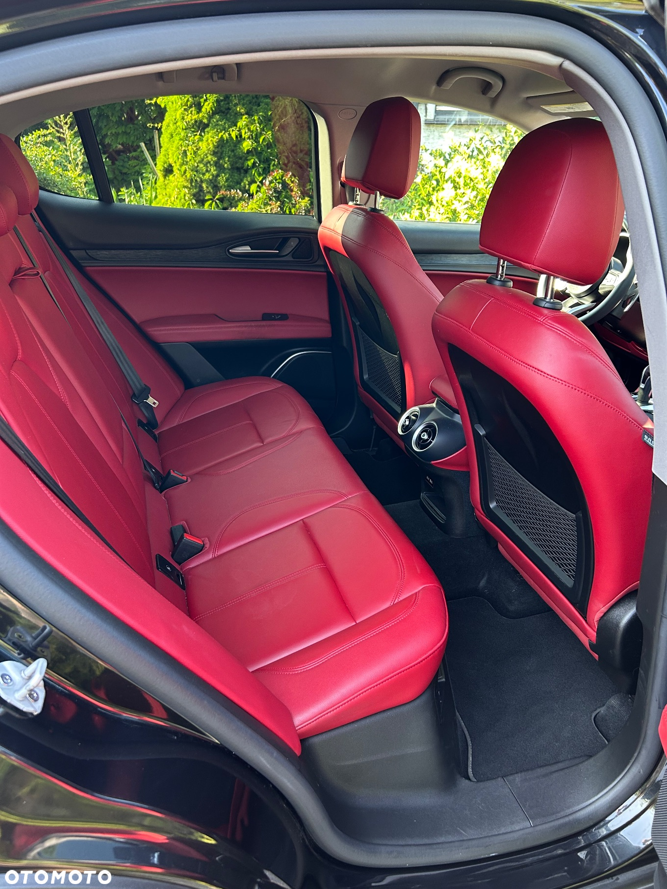 Alfa Romeo Stelvio - 18
