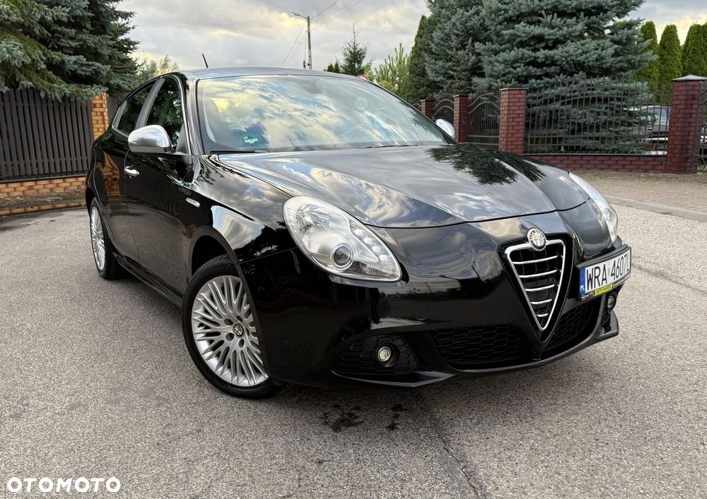 Alfa Romeo Giulietta - 1