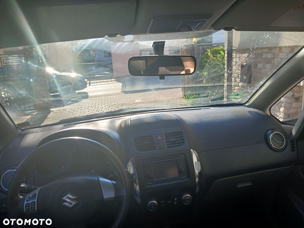 Suzuki SX4 - 24